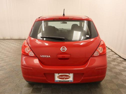 2011 Nissan Versa 1.8 S