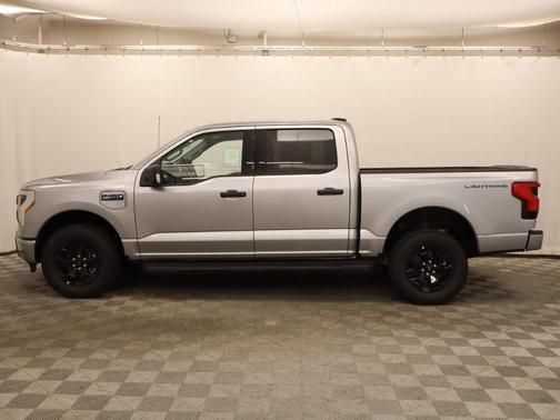 2025 Ford F-150 Lightning XLT