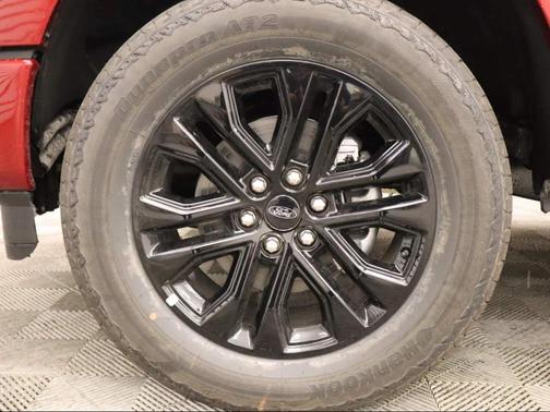 Ruby Red Metallic Tinted Clearcoat 2026 Ford F-150 Lariat