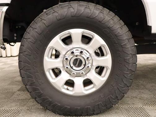 2023 Ford F-350 XLT