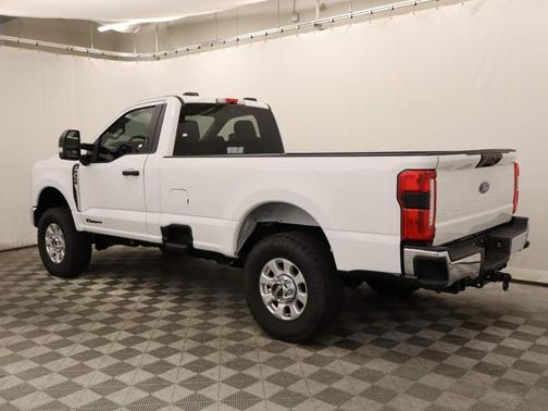 2023 Ford F-350 XLT
