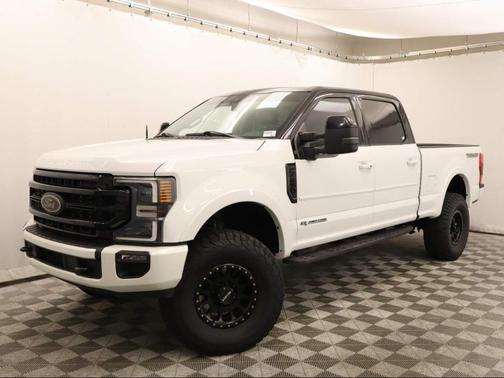 Star White 2021 Ford F-250 Lariat Truck