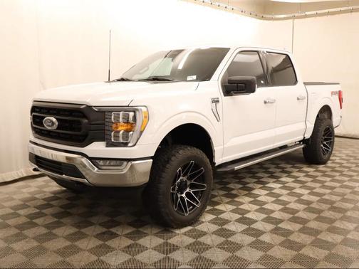 Oxford White 2022 Ford F-150 XLT