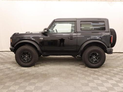 Shadow Black 2022 Ford Bronco Wildtrak Advanced