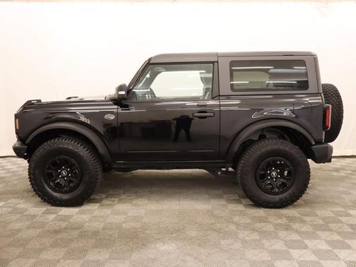 Shadow Black 2022 Ford Bronco Wildtrak Advanced