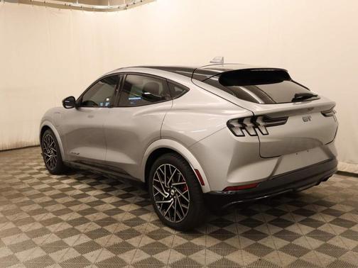 2021 Ford Mustang Mach-E GT