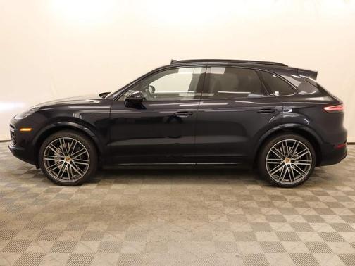 2021 Porsche Cayenne Turbo