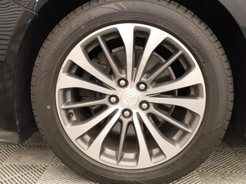 2017 Buick LaCrosse Premium