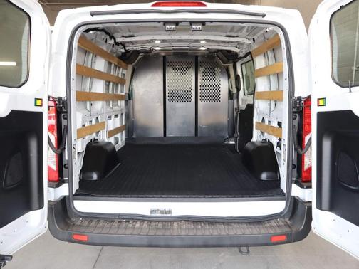 2023 Ford Transit-250