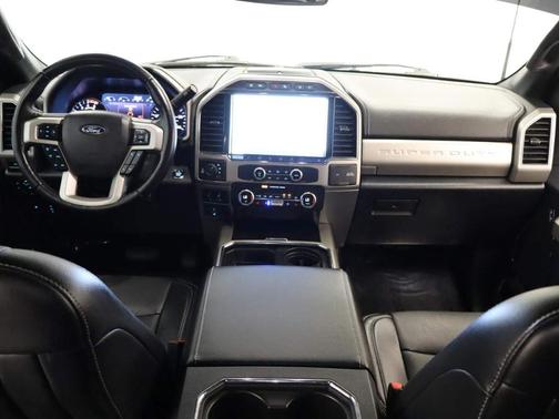 2022 Ford F-350 Lariat Super Duty