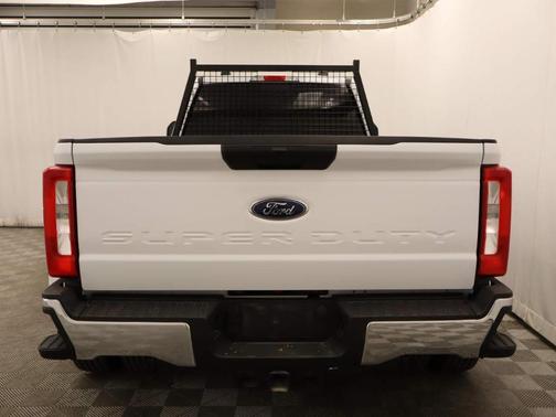 2024 Ford F-350 XLT