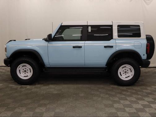 2025 Ford Bronco Heritage Edition