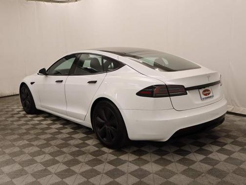 2023 Tesla Model S Base