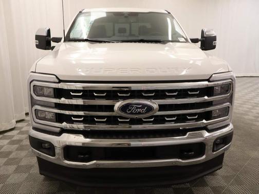 2025 Ford F-350 Lariat Super Duty