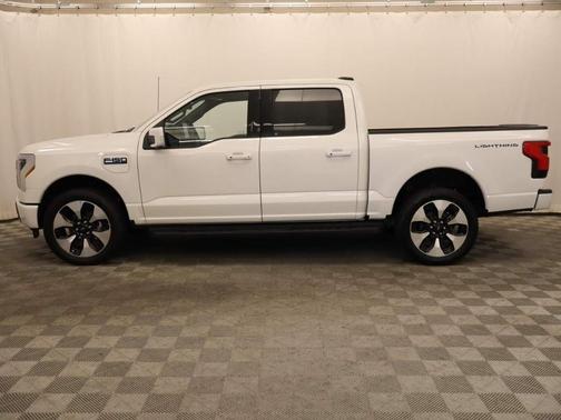 2025 Ford F-150 Lightning Platinum