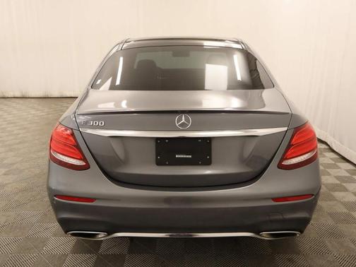 2019 Mercedes-Benz E-Class E 300