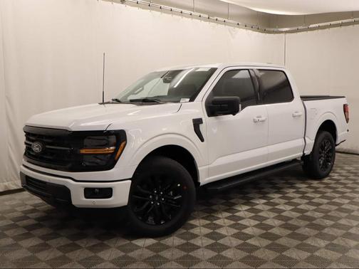 Oxford White 2026 Ford F-150 XLT