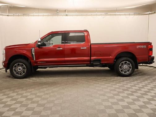 2025 Ford F-350 Platinum