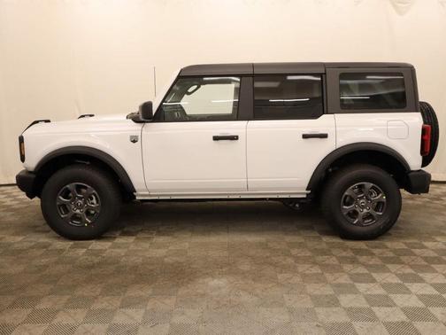Oxford White 2026 Ford Bronco Big Bend
