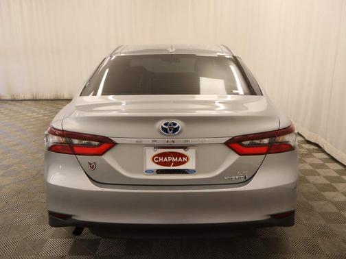 2024 Toyota Camry Hybrid LE