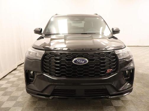 Agate Black Metallic 2026 Ford Explorer ST