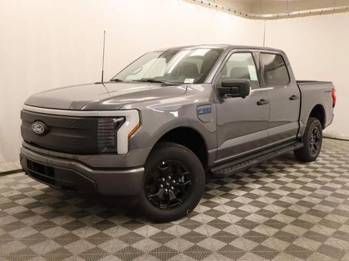 2025 Ford F-150 Lightning XLT
