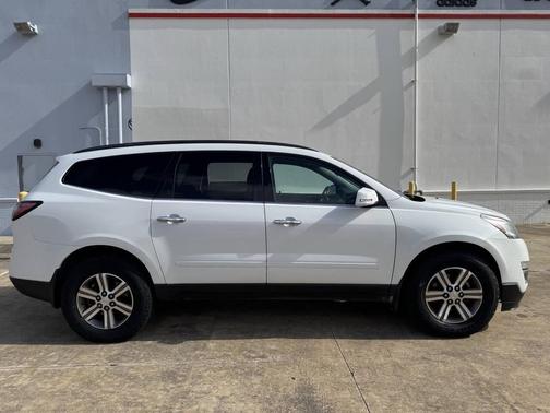 2017 Chevrolet Traverse 1LT