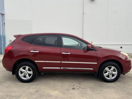2013 Nissan Rogue S