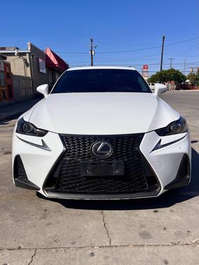 2018 Lexus IS 300 Base