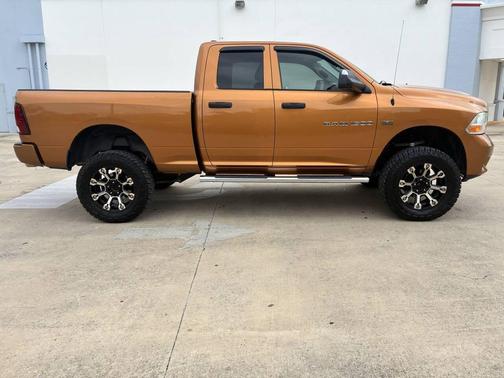 2012 RAM 1500 ST