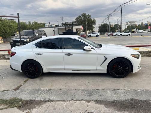 2021 Genesis G70 2.0T RWD