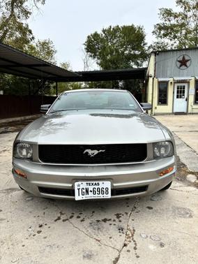 2009 Ford Mustang Premium