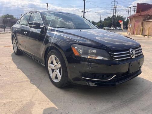 2014 Volkswagen Passat 1.8T S