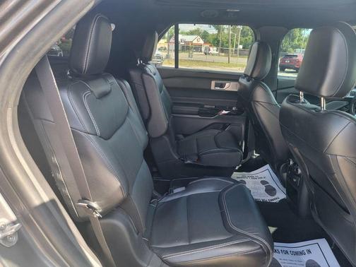 Gray Metallic 2021 Ford Explorer ST