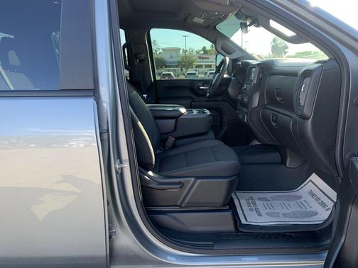 2024 Chevrolet Silverado 2500 Custom