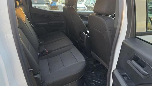Summit White 2026 Chevrolet Colorado WT
