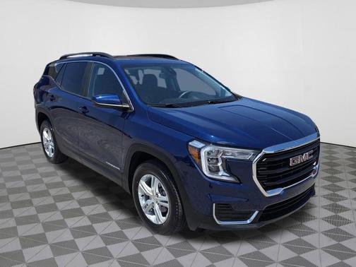 Marine Metallic 2022 GMC Terrain SLE