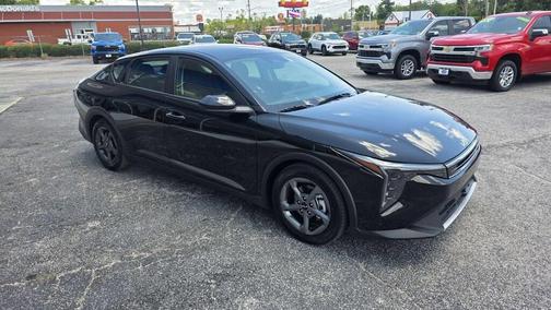 Aurora Black Pearl 2026 Kia K4