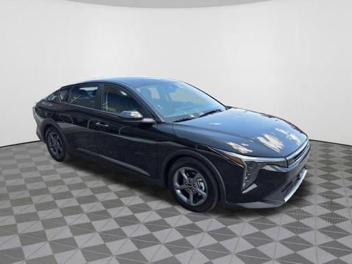 Aurora Black Pearl 2026 Kia K4