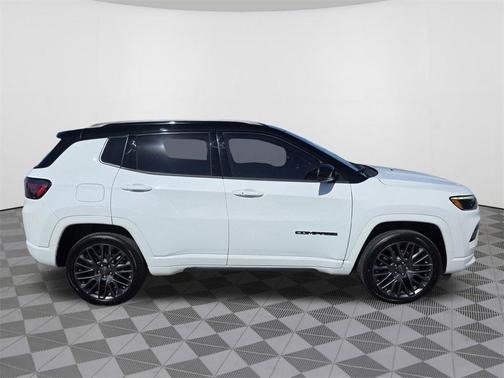 2022 Jeep Compass Altitude