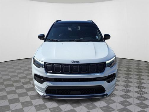 2022 Jeep Compass Altitude