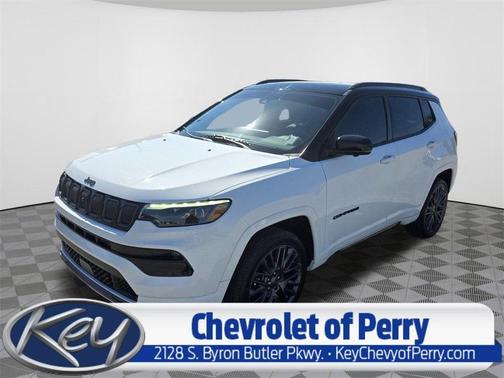 2022 Jeep Compass Altitude