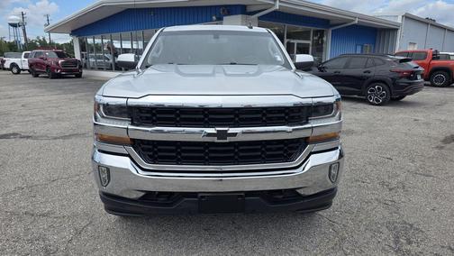 Silver Ice Metallic 2018 Chevrolet Silverado 1500 1LT