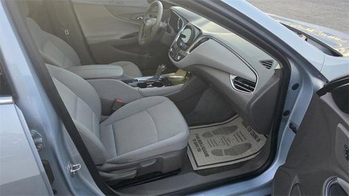 2017 Chevrolet Malibu 1LT