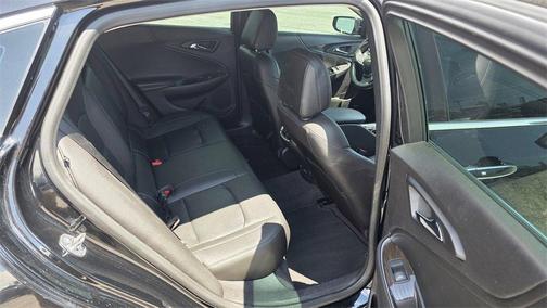 2017 Chevrolet Malibu Premier