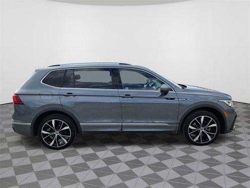 2022 Volkswagen Tiguan 2.0T SEL R-Line