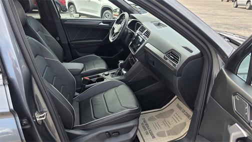 2022 Volkswagen Tiguan 2.0T SEL R-Line