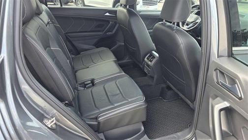 2022 Volkswagen Tiguan 2.0T SEL R-Line