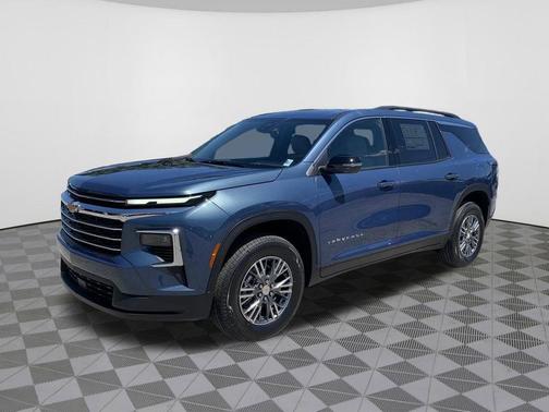 Lakeshore Blue Metallic 2026 Chevrolet Traverse LT