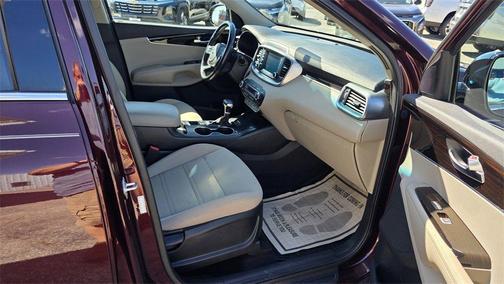 2020 Kia Sorento S